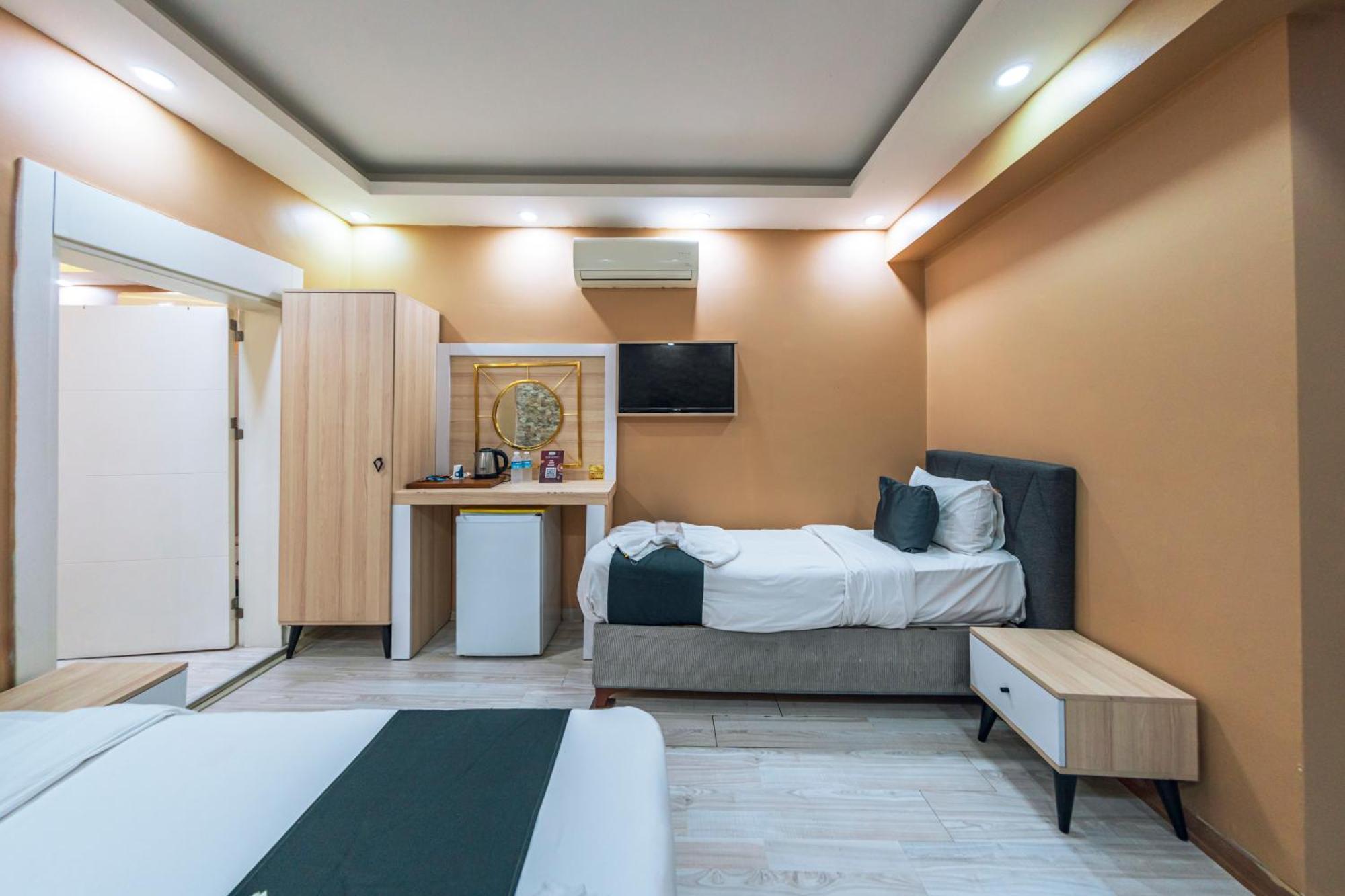 Mila Suites Taksim Istanbul Exterior foto